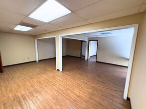 2702-2720 SE Loop 820, Fort Worth, TX à louer Photo intérieure- Image 2 de 9