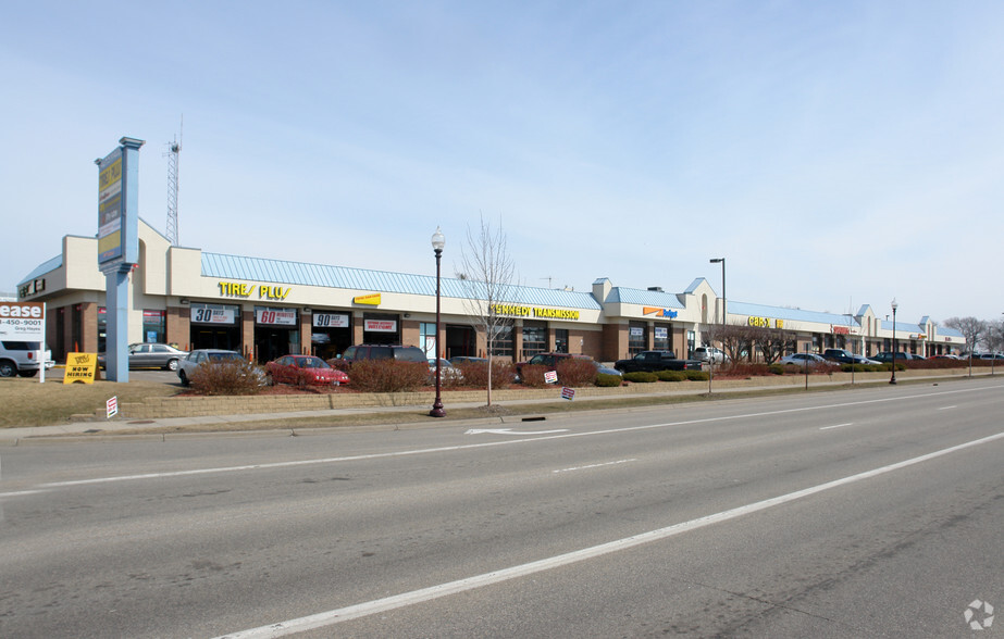 10410-10570 Excelsior Blvd, Hopkins, MN for sale - Primary Photo - Image 1 of 1