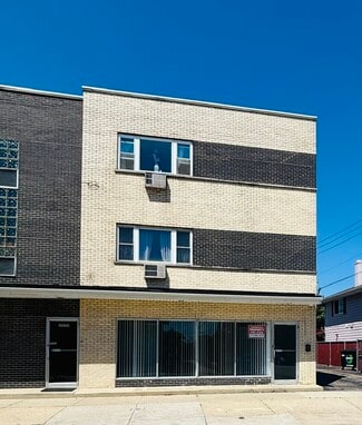 More details for 2052 Western Ave, Waukegan, IL - Retail for Lease