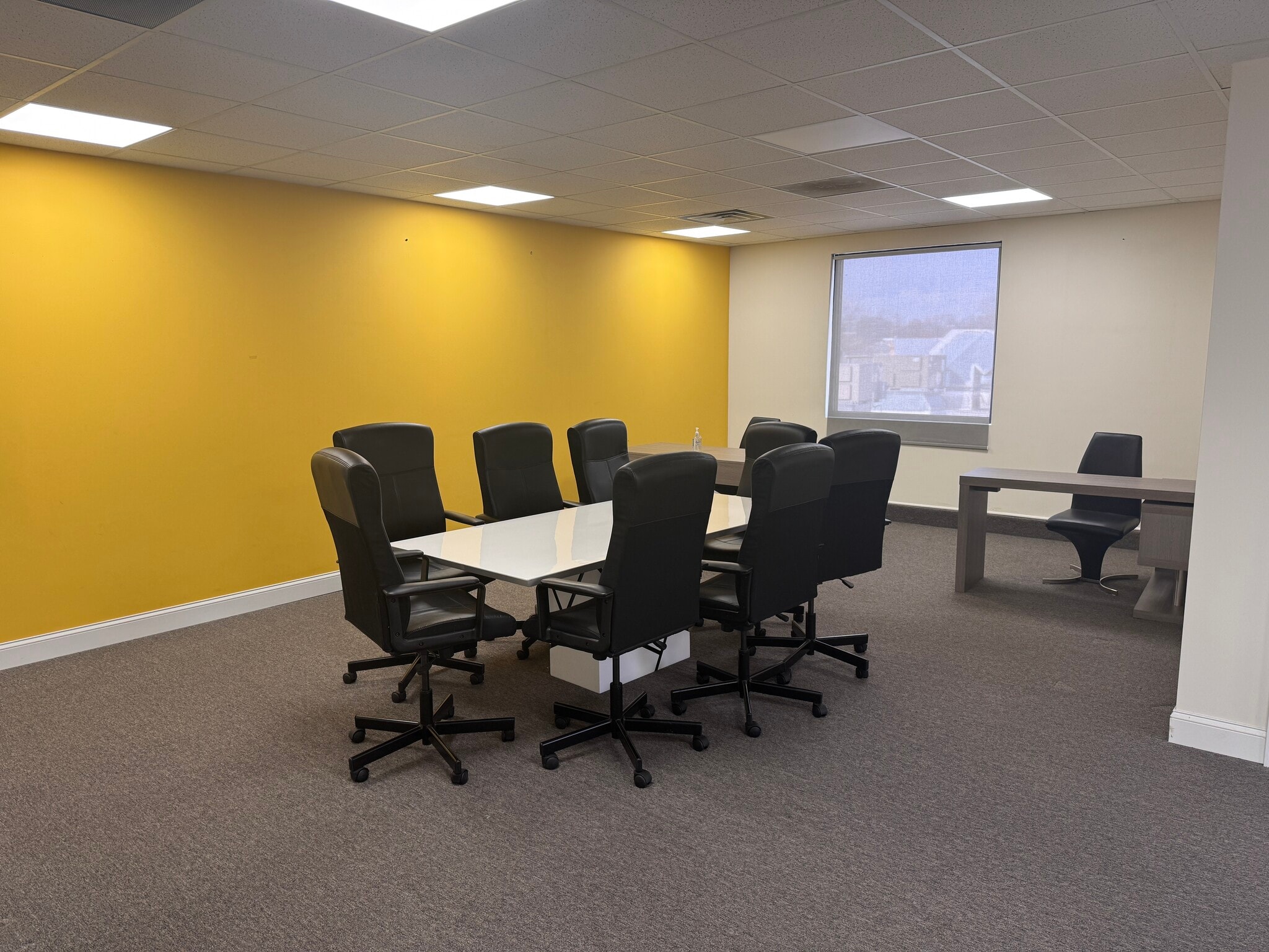 1501-1545 Finnegan Ln, North Brunswick, NJ for lease Interior Photo- Image 1 of 9