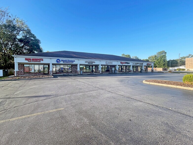 1407 W Highway 50, O'Fallon, IL à vendre - Photo du bâtiment - Image 1 de 2