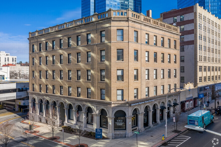 2 William St, White Plains, NY for lease - Primary Photo - Image 1 of 4