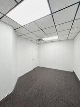 2109 London Line, Sarnia, ON à louer Photo intérieure- Image 2 de 3