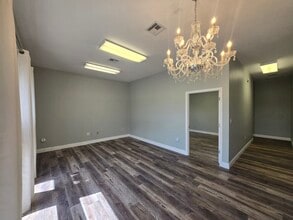 10935 SE 177th Pl, Summerfield, FL for lease Interior Photo- Image 2 of 8