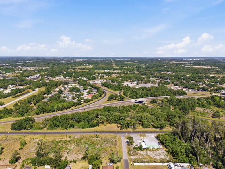 4340 US 19, Palmetto, FL à vendre - Photo du bâtiment - Image 2 de 35