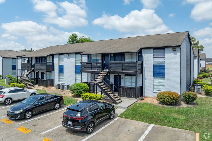 2909 Hayes Rd, Houston, TX for sale - Primary Photo - Image 1 of 159