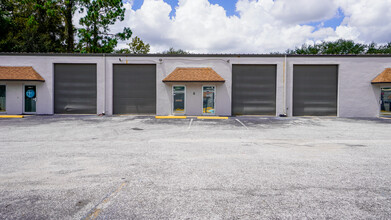 970 Sunshine Ln, Altamonte Springs, FL for lease Building Photo- Image 1 of 1