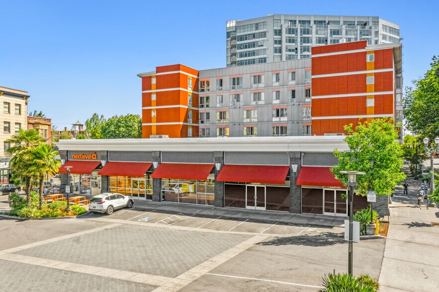 1972 W Burnside St, Portland, OR à louer - Photo principale - Image 2 de 3