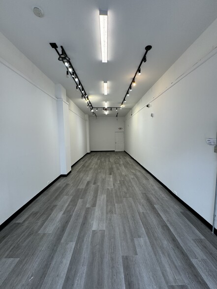 204-210 Mamaroneck Ave, White Plains, NY for lease - Building Photo - Image 2 of 6