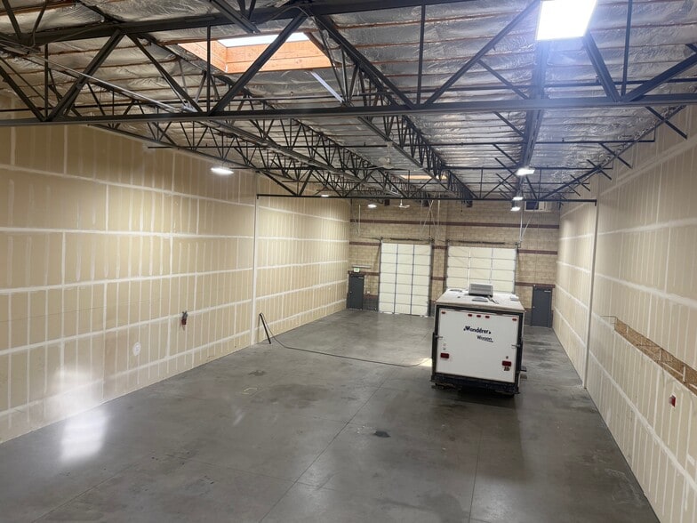 2528 Business Pky, Minden, NV for lease - Building Photo - Image 2 of 7