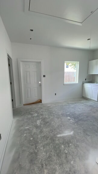 Plus de détails pour 11355 N Sam Houston Pky E, Humble, TX - Bureau à louer
