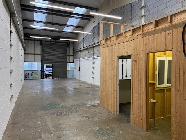 St Margarets Way, Huntingdon for lease Interior Photo- Image 1 of 2