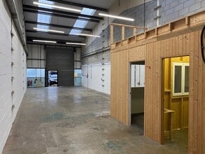 St Margarets Way, Huntingdon for lease Interior Photo- Image 1 of 2