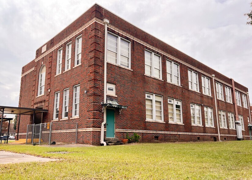 401 n kerley ave, Oil City, LA à vendre - Photo du bâtiment - Image 3 de 6