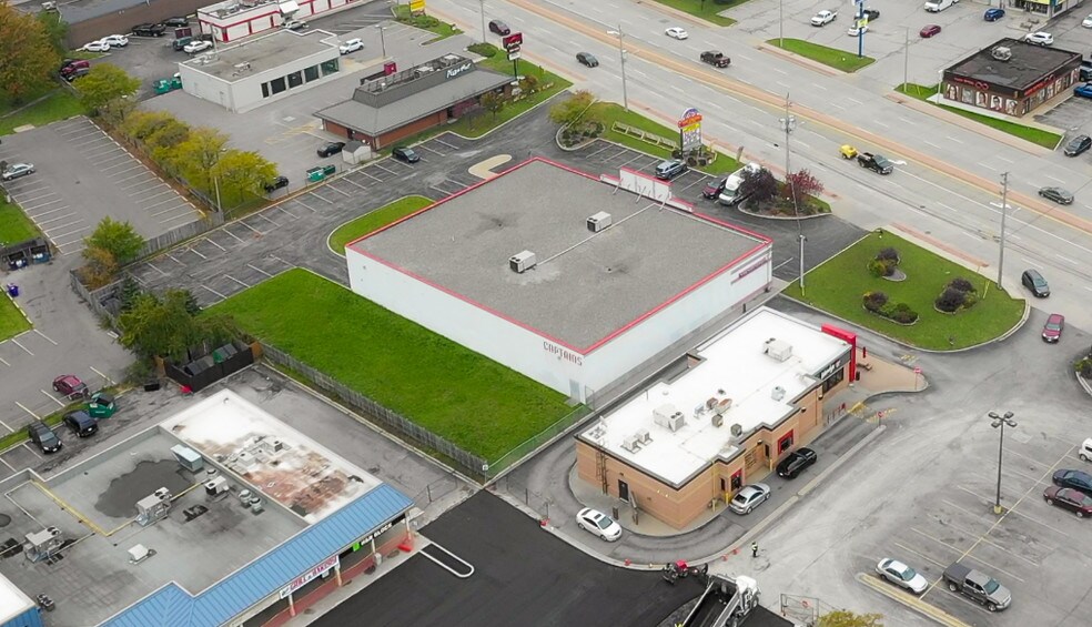 7555 Tecumseh Rd E, Windsor, ON à louer - Aérien - Image 2 de 6