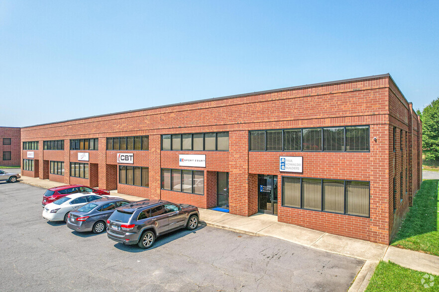 416-426 Crompton St, Charlotte, NC for lease - Primary Photo - Image 1 of 12