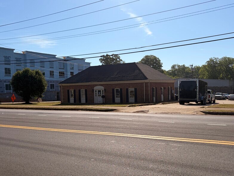 107 Congress St S, York, SC à vendre - Photo du bâtiment - Image 3 de 7