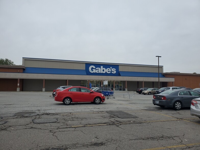 30136-30250 Euclid Ave, Wickliffe, OH for lease - Building Photo - Image 3 of 5