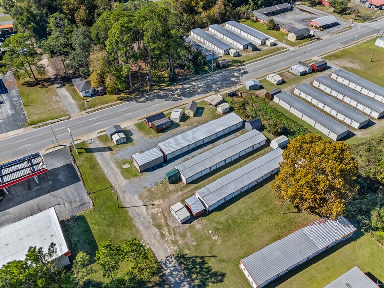 615 N Grant St, Fitzgerald, GA à vendre - Photo du bâtiment - Image 3 de 4