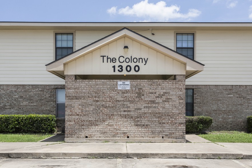 1300 Northwood Blvd, Corsicana, TX for sale - Primary Photo - Image 1 of 1