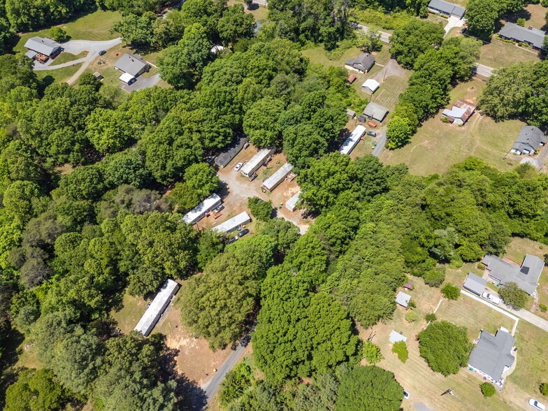 316 Clifton St, Madison, NC à vendre - Aérien - Image 2 de 3