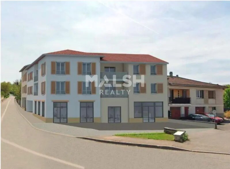 Retail in Septème for lease - Building Photo - Image 1 of 7