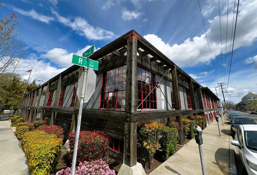 1718-1722 3rd St, Sacramento, CA à louer - Photo du bâtiment - Image 2 de 11