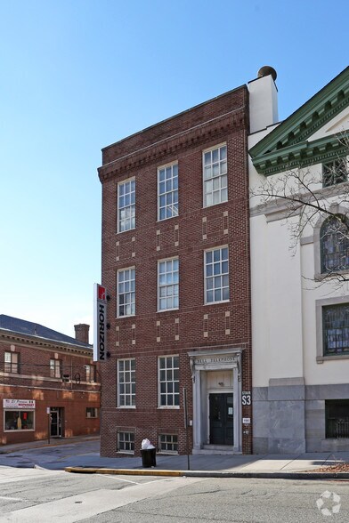 401 Dekalb St, Norristown, PA à louer - Photo du bâtiment - Image 2 de 15