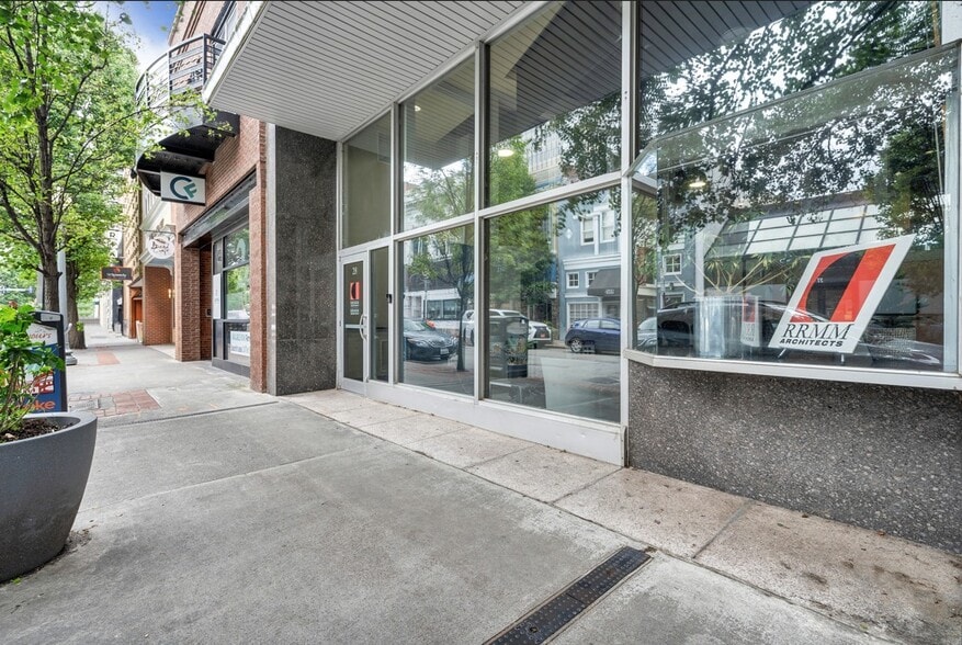 28 Church Ave SW, Roanoke, VA à vendre - Photo du bâtiment - Image 1 de 8