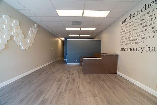 3801-3837 Vaile Ave, Florissant, MO à louer Photo intérieure- Image 1 de 1