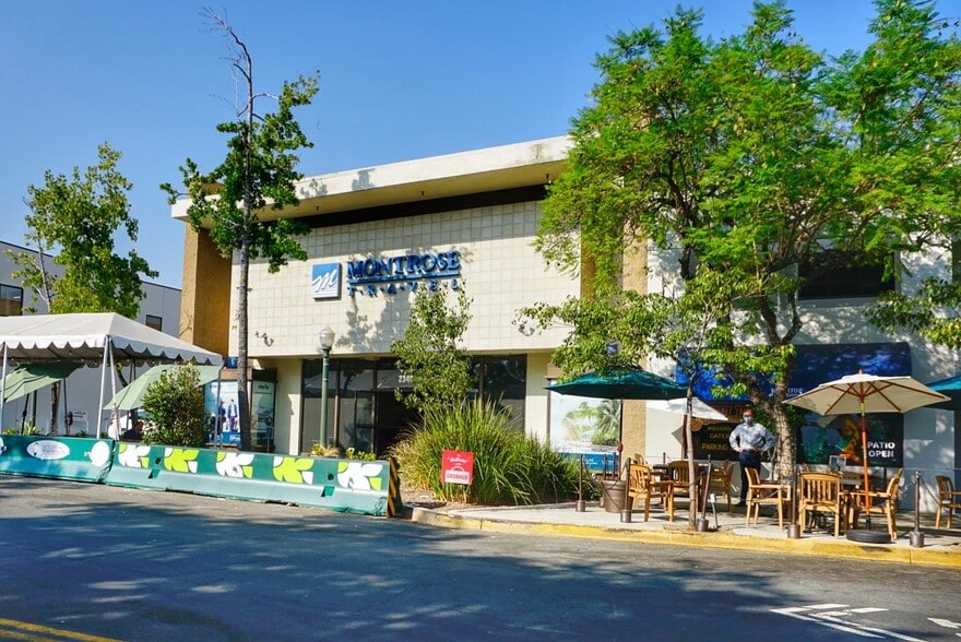 2347-2351 Honolulu Ave, Montrose, CA for lease - Primary Photo - Image 1 of 6