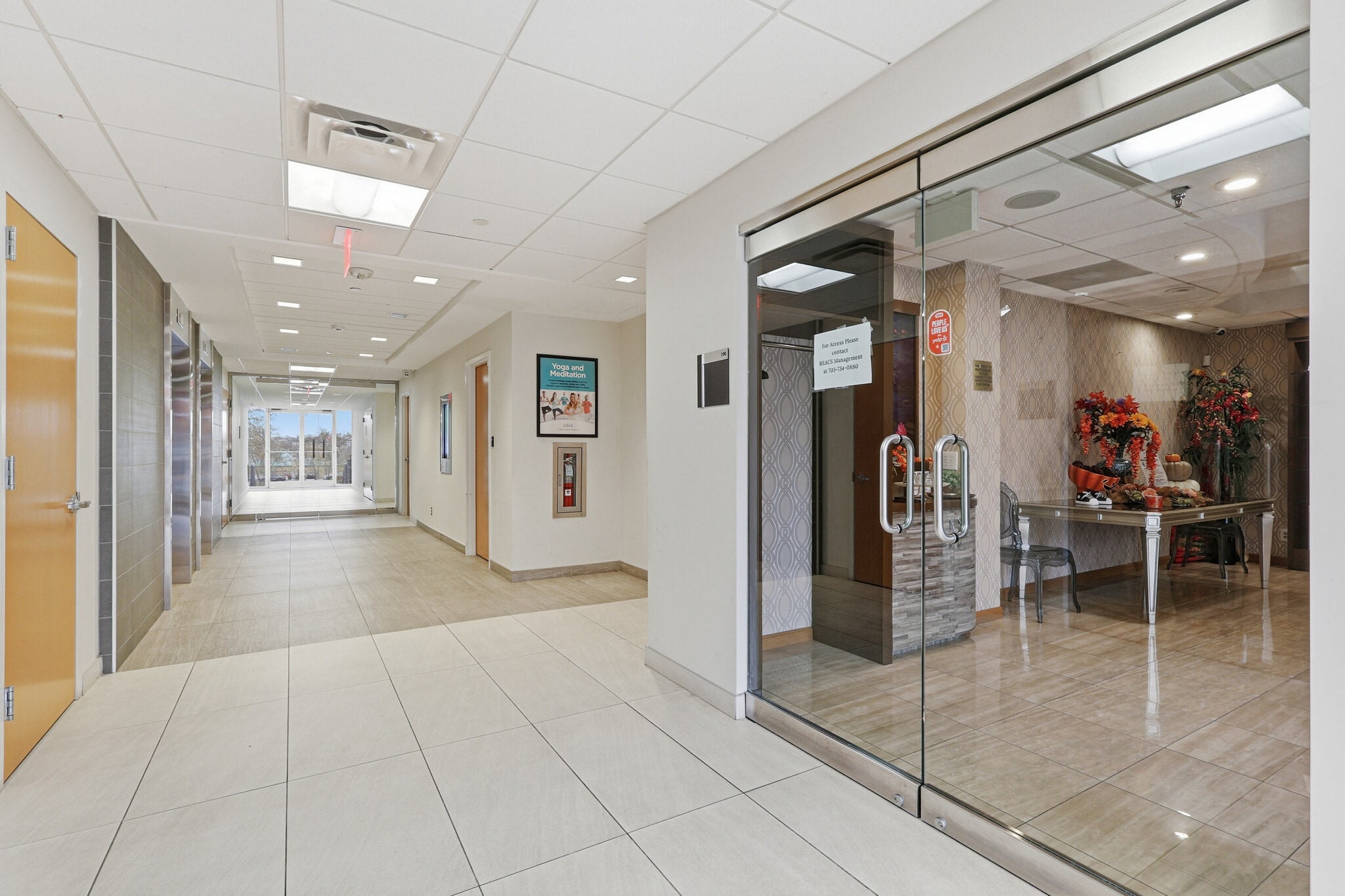 2 Pidgeon Hill Dr, Sterling, VA for lease Interior Photo- Image 1 of 36