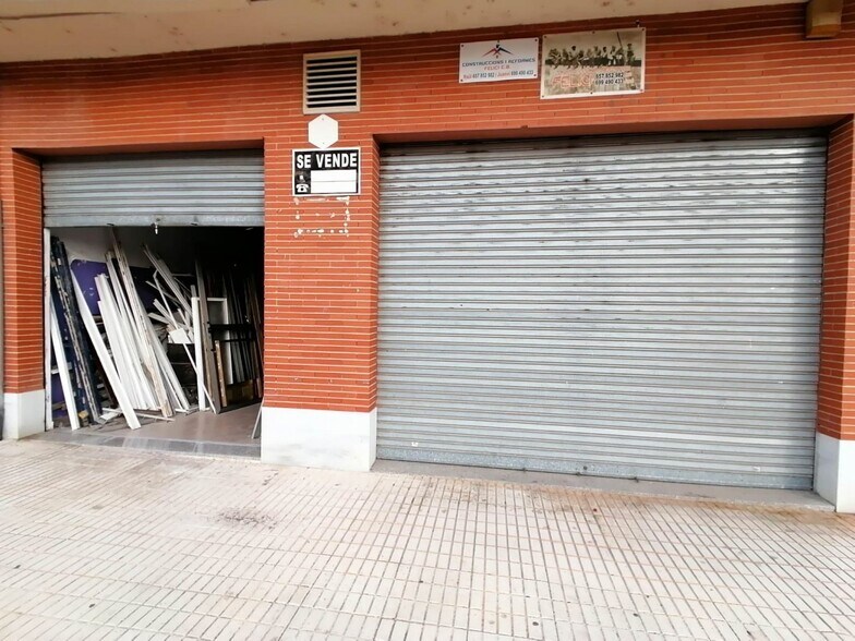 Avinguda de Doña Josefa Ahuir, 4, Algemesí, Valencia à vendre - Photo du bâtiment - Image 1 de 7