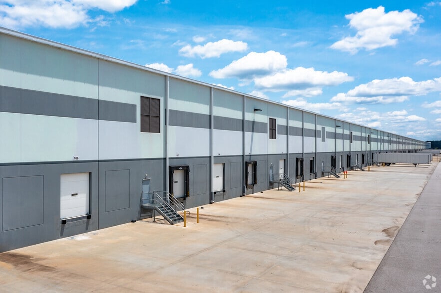 405 King Mill Rd, McDonough, GA for lease - Building Photo - Image 3 of 8