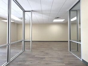 200 Shannon Rd W, Sulphur Springs, TX for lease Interior Photo- Image 2 of 20