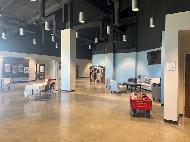 21206 Telge Rd, Tomball, TX à louer - Photo du bâtiment - Image 2 de 10