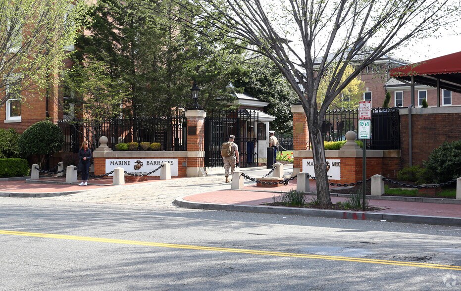 500 9th St SE, Washington, DC à vendre - Photo du bâtiment - Image 3 de 13