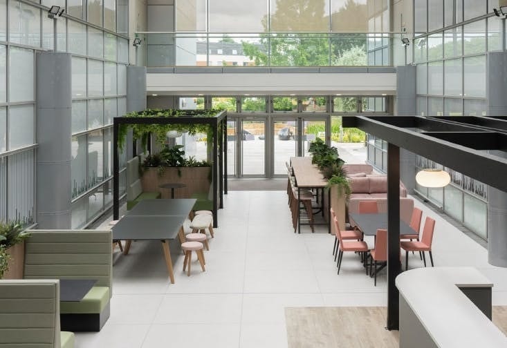 Wharfedale Rd, Wokingham for lease - Building Photo - Image 3 of 7