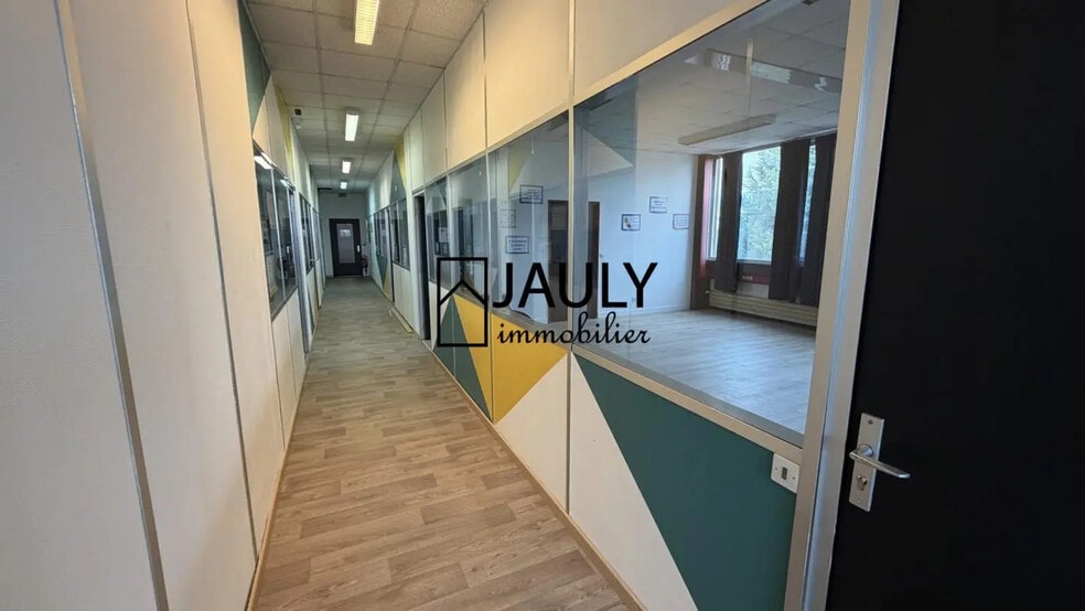 26 Rue Des Frères Lumière, Meaux à louer - Photo intérieure - Image 2 de 12