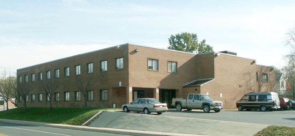 500 Edgewood Rd, Edgewood, MD à louer - Photo du bâtiment - Image 3 de 4