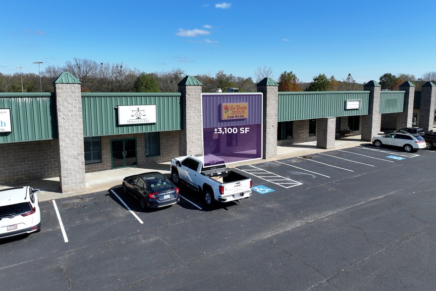 244 Highway 65 N, Clinton, AR à louer - Photo du bâtiment - Image 1 de 2