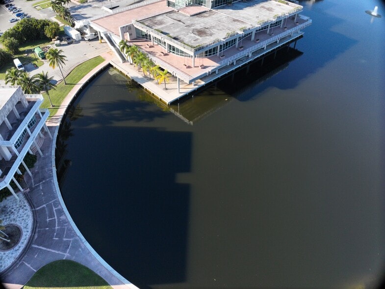 17777 Old Cutler Rd, Miami, FL for lease - Matterport Community - Image 2 of 33