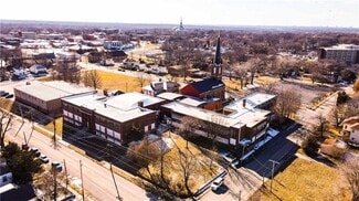 Plus de détails pour 622 N Main St, Independence, MO - Spécialité à vendre