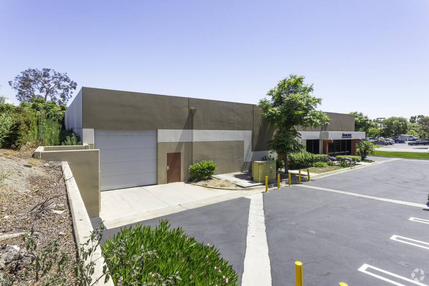 3 Faraday, Irvine, CA for lease - Building Photo - Image 3 of 4