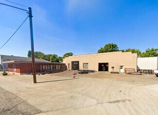 Plus de détails pour 1001-1005 N 2nd St, Saint Charles, MO - Industriel à vendre