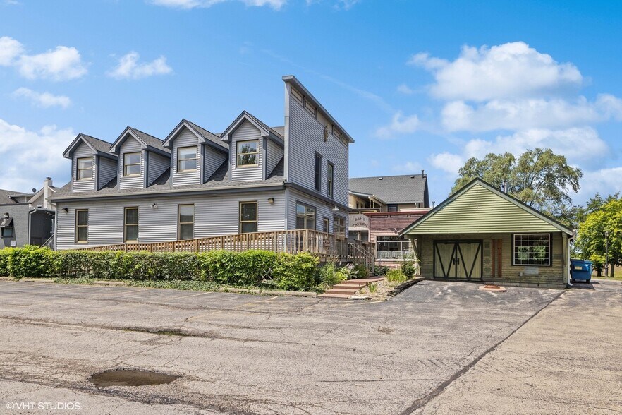 105 E Irving Park Rd, Itasca, IL à vendre - Photo du bâtiment - Image 1 de 10