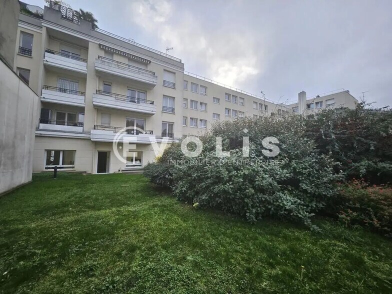 Bureau dans Montrouge à vendre - Photo du bâtiment - Image 1 de 16