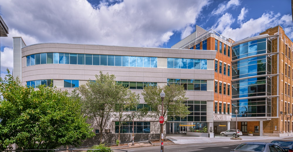 330 Rue De Saint-Vallier E, Québec, QC for lease Primary Photo- Image 1 of 7