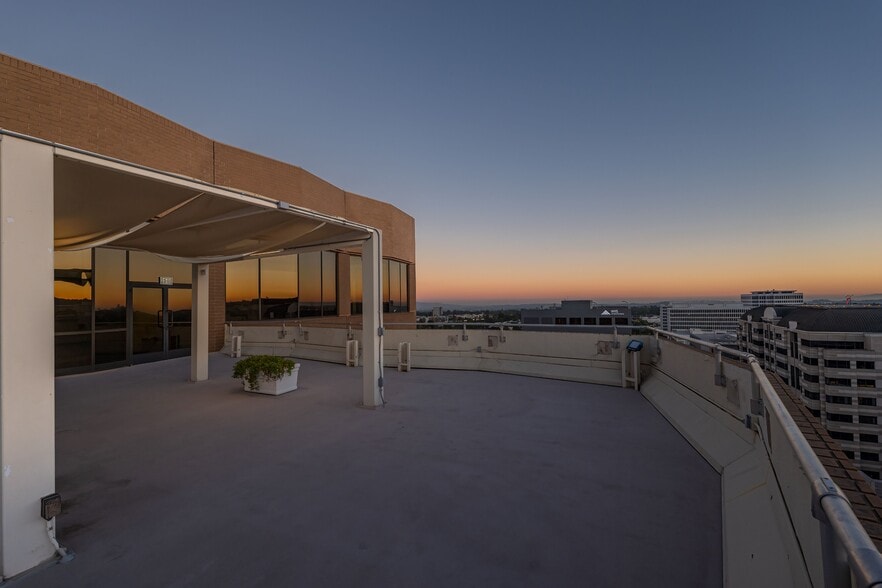 2 N Lake Ave, Pasadena, CA for lease - Building Photo - Image 3 of 6