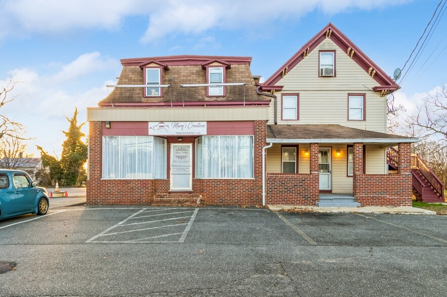 569 Morton Ave, Rosenhayn, NJ à vendre - Photo du bâtiment - Image 1 de 24